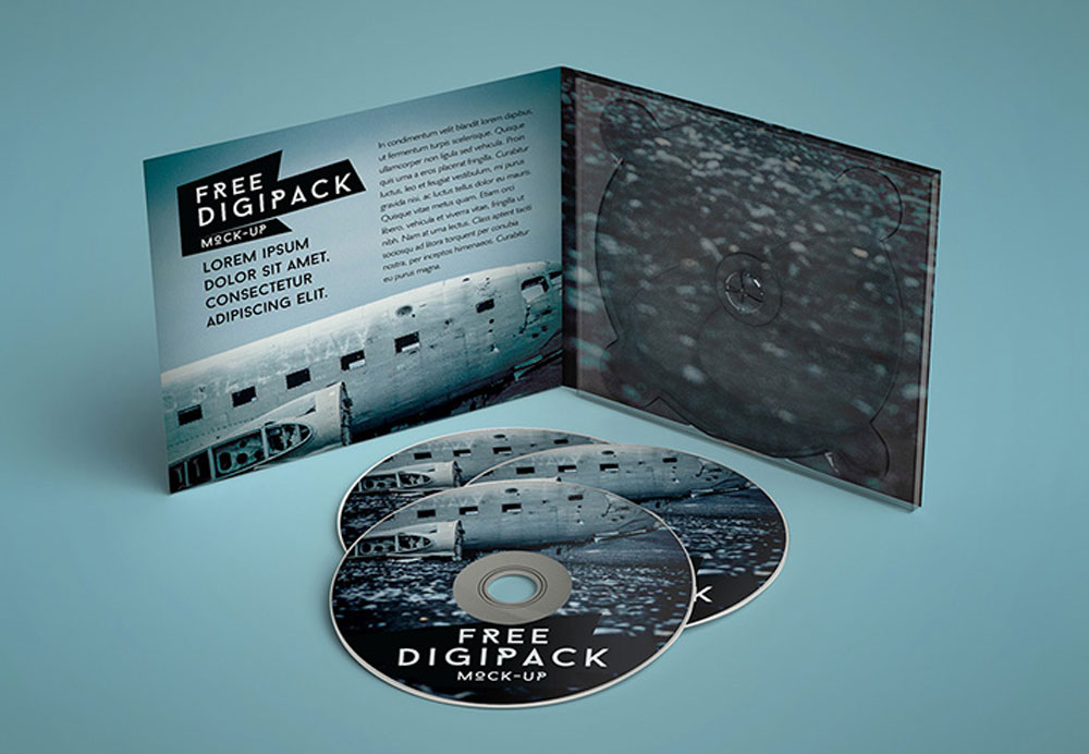 Free CD DVD Disc Case Mockup PSD