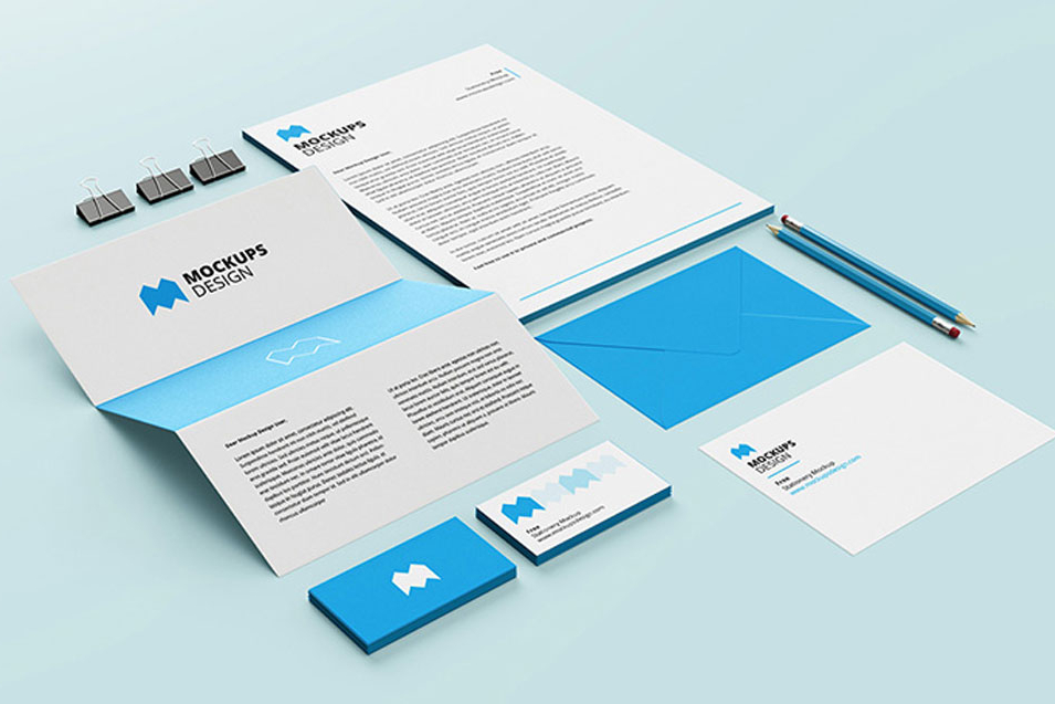 Free Beautiful Stationery Mockup PSD