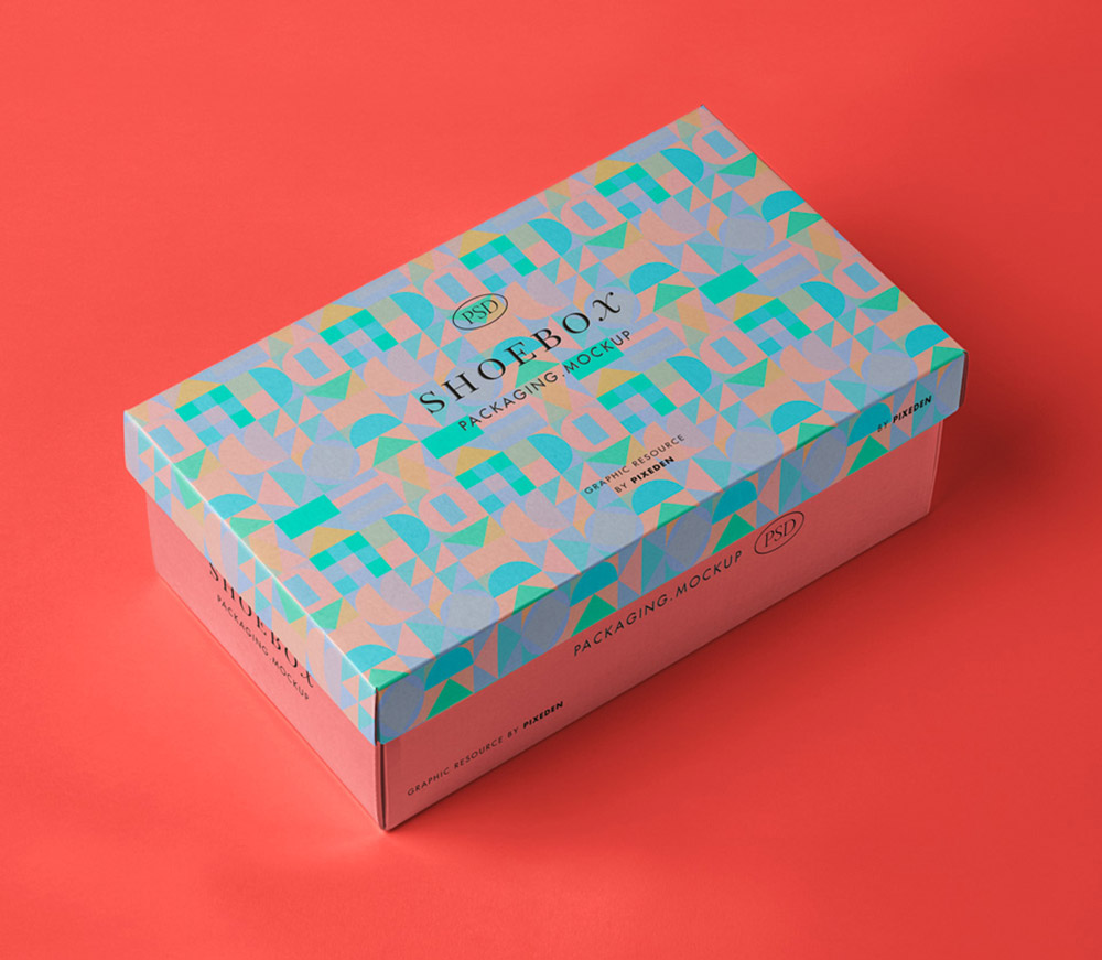 Free Shoe Box Packaging Mockup PSD
