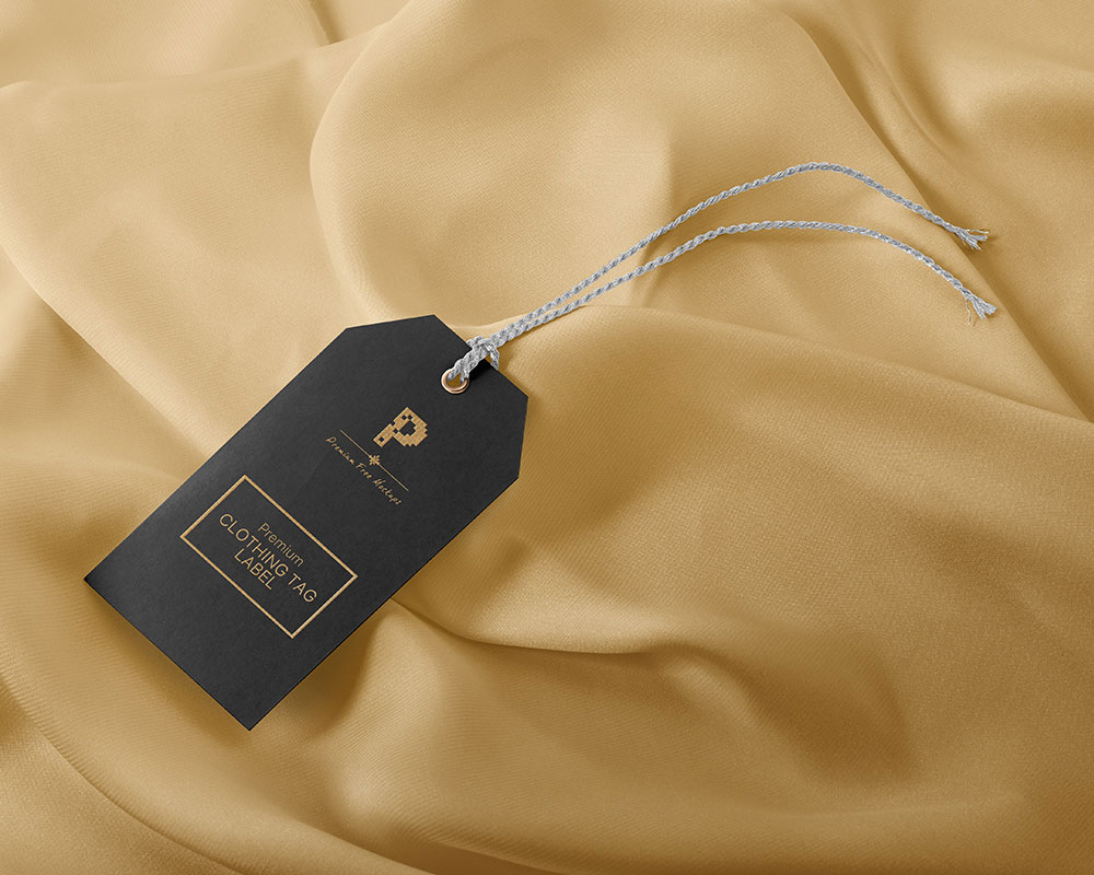 Free Clothing Tag Label Mockup PSD