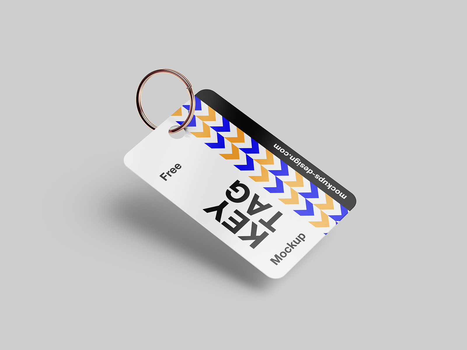 Free Tag Keychain Mockup PSD