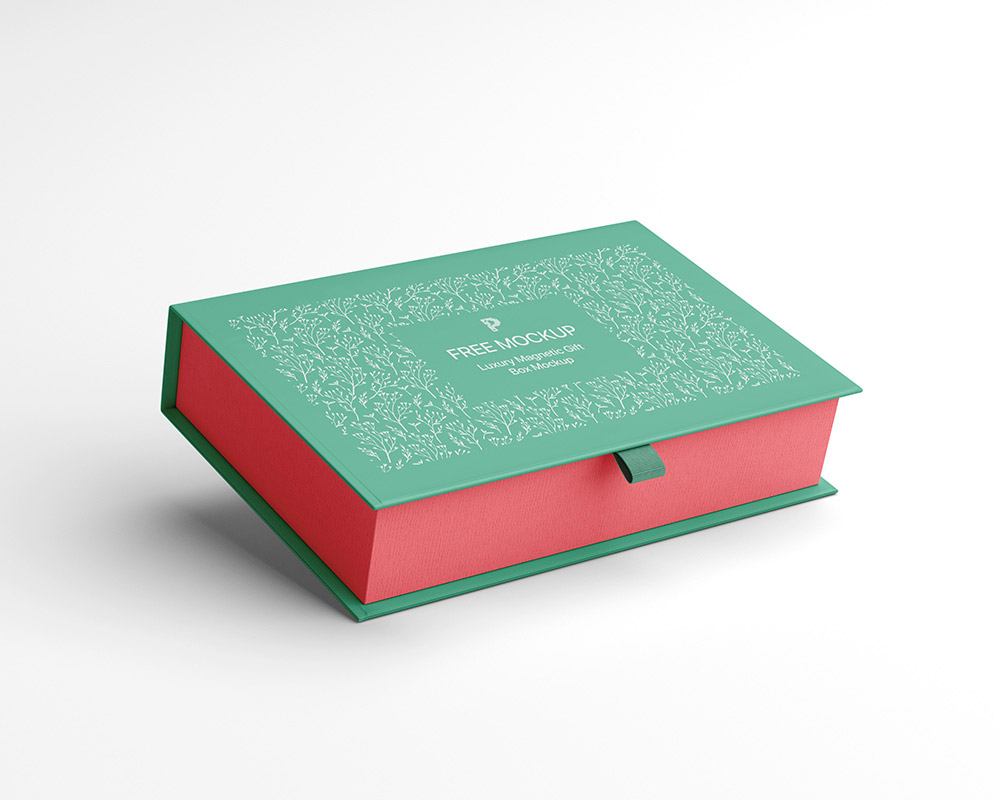 Free Luxury Magnetic Gift Box Mockup PSD