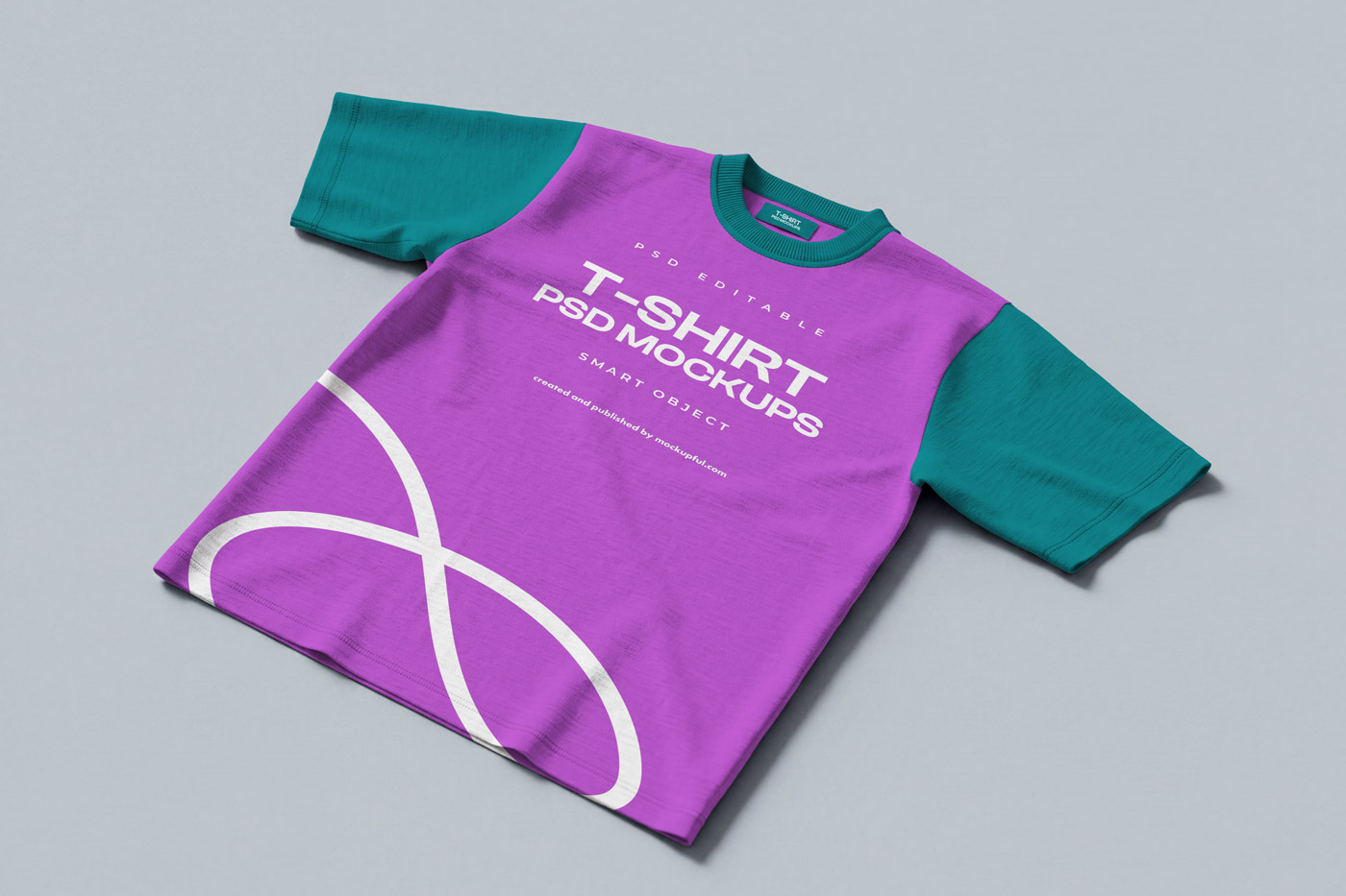 Free Oversized T-Shirt Mockup