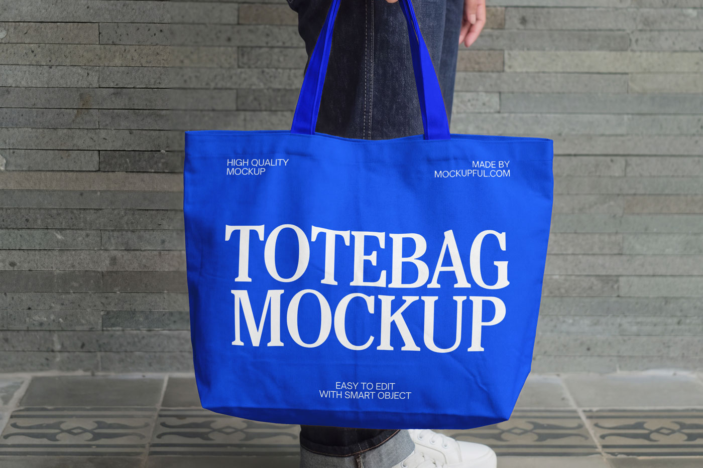 Free Tote Bag Mockup